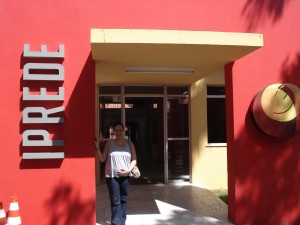 Eu e Mirela com a sensação de missão cumprida...